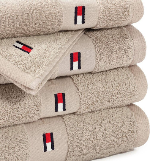 Tommy Hilfiger Πετσέτα Σώματος Legend 100x150εκ. Sand Βάρους 540gr/m²