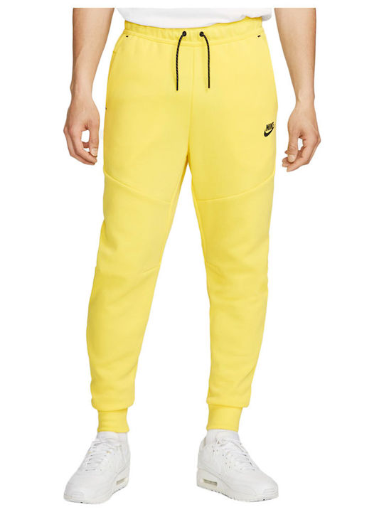 Nike Sportswear Παντελόνι Φόρμας με Λάστιχο Κίτ...
