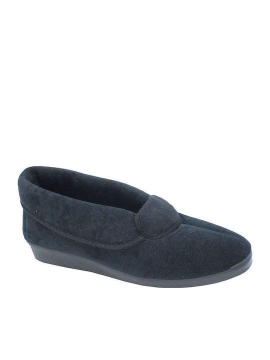 Closed Women's Slippers Black