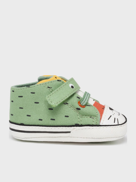Mayoral Βρεφικά Sneakers Αγκαλιάς Πράσινα