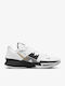 Kyrie 5 Low Low Basketball Shoes White / Metallic Gold Black