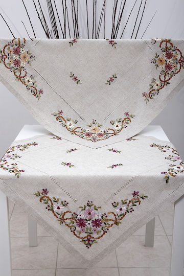 Ilis Home Față de masă 36528 Fuchsia 140x180cm