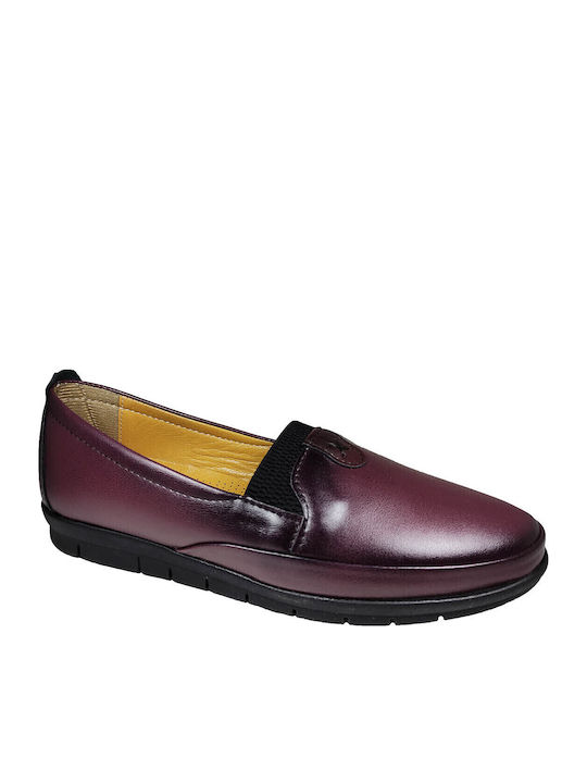 Women's Moccasins in Burgundy Color