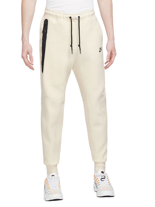 Nike Sportswear Tech Παντελόνι Φόρμας με Λάστιχο Fleece Μαύρο
