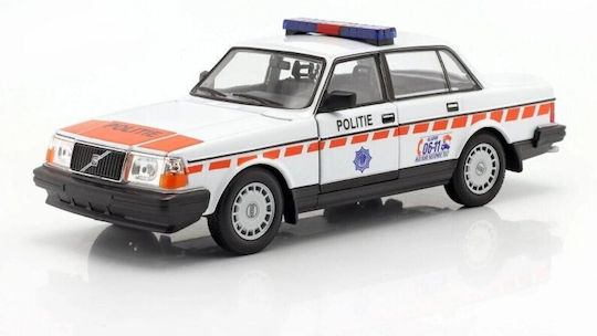 Welly Volvo Modeling Figure Car White in Scale 1:24