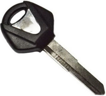 Car Key with Immobilizer Socket
