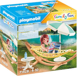Playmobil Distracție în familie Χαλαρώνοντας Στην Αιώρα pentru 4-10 ani