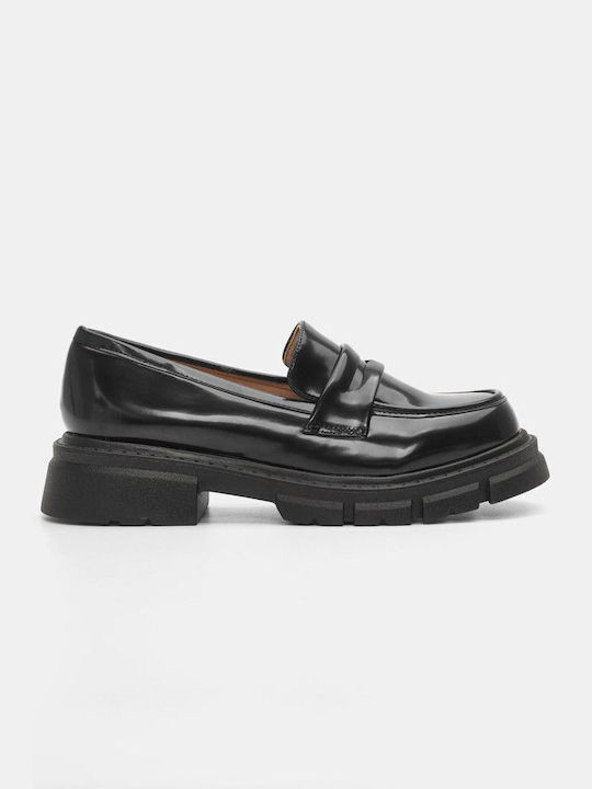 Joya Patent Leather Women's Moccasins in Black Color