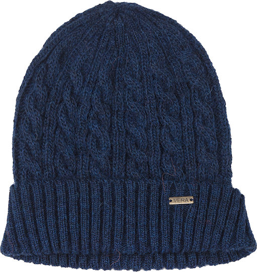 Beanie Beanie Knitted in Blue color