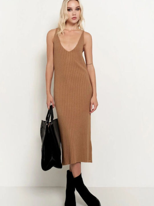 Toi&Moi Midi Kleid mit Schlitz Camel