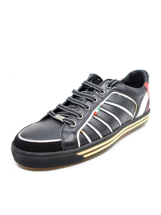 Kricket Sneakers Black