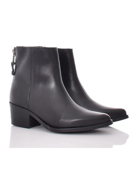 Steve Madden