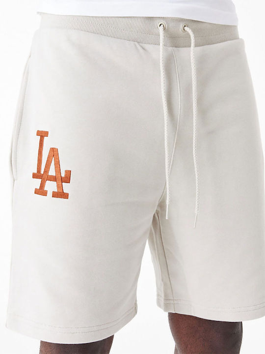 New Era League Essential Herrenshorts Beige