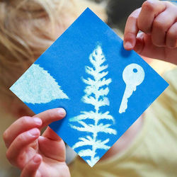 Tobar Creative Experiments - Solar Paper