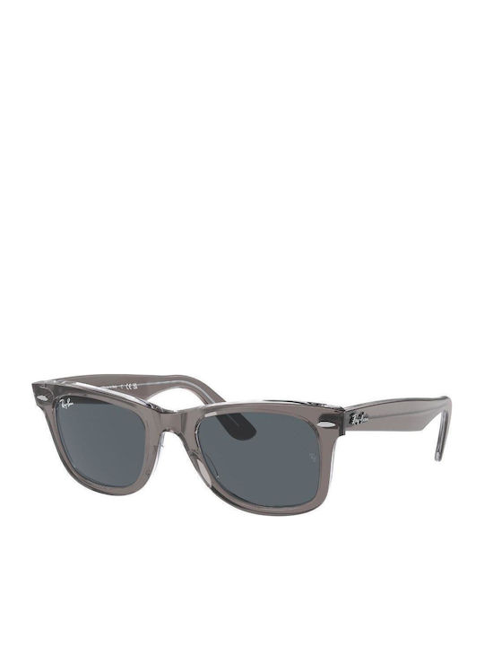 Ray Ban Wayfarer Unisex Sunglasses with Gray Pl...
