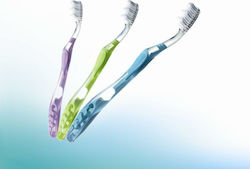 Elgydium Manual Toothbrush Medium 1pcs