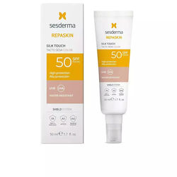 Sesderma Repaskin Silk Touch Color Αδιάβροχη Αντηλιακή Κρέμα Προσώπου SPF50 με Χρώμα 50ml