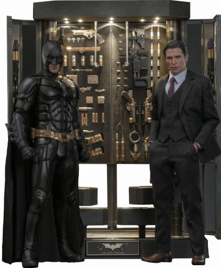 Action Figure Batman The Dark Knight: Masterpiece - Batman Armory With Bruce Wayne (2.0) 1/6 30cm.