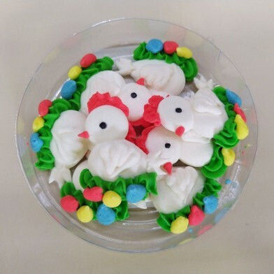 Set mit Osterglasierten weißen Hühnerfiguren 8 Stück