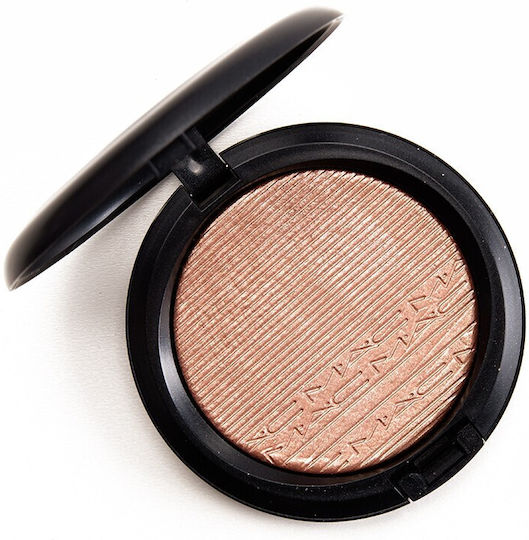 Pudră iluminatoare Mac Extra Dimension Skinfinish, nuanța Superb