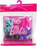 Set Barbie cu 5 perechi de pantofi Hwv71