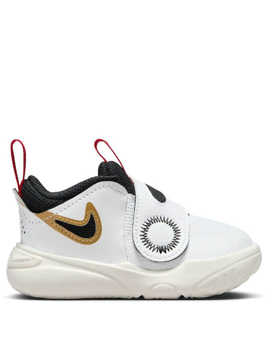 Nike Team Hustle D 11 Kinder Sportschuhe Basket...