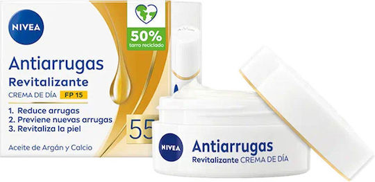 Nivea Anti-Îmbătrânire Revitalizant Cremă de Față de Zi cu SPF15 50ml