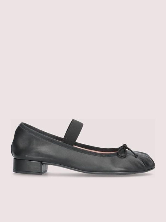 Gretchen Leather Women's Ballerina Shoes in Black Color