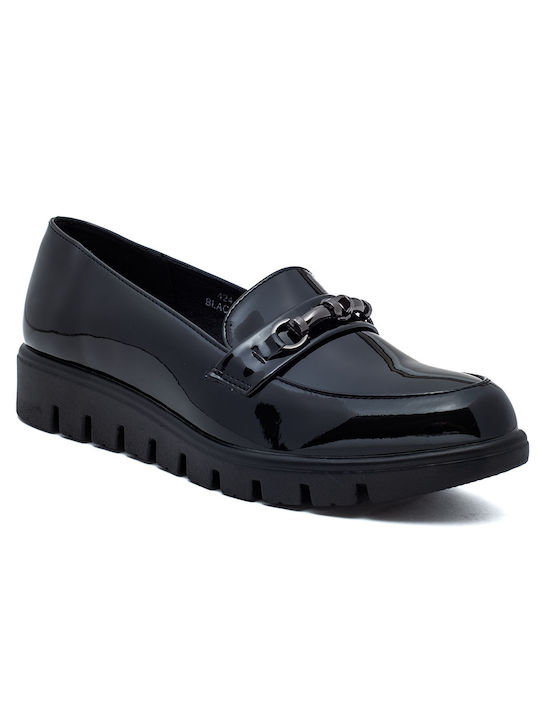 Soft & Flex Patent Leather Women's Moccasins in Black Color