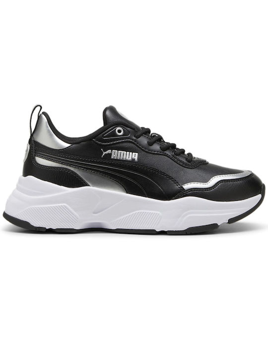 Black and white chunky sneakers store