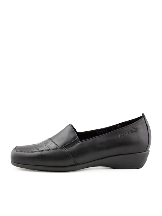 Leather Women's Moccasins in Black Color