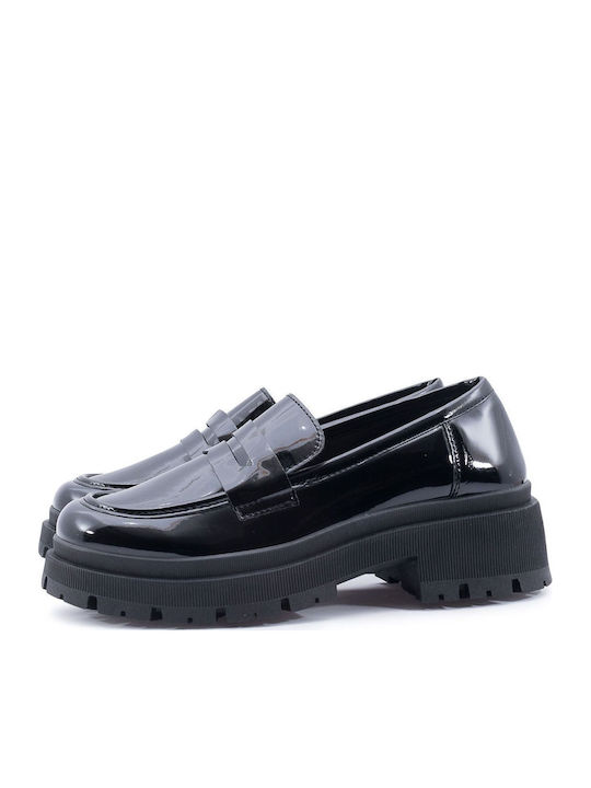 Лачени Дамски Loafers в Черен Цвят