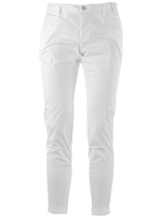 Trousers in Regular Fit White