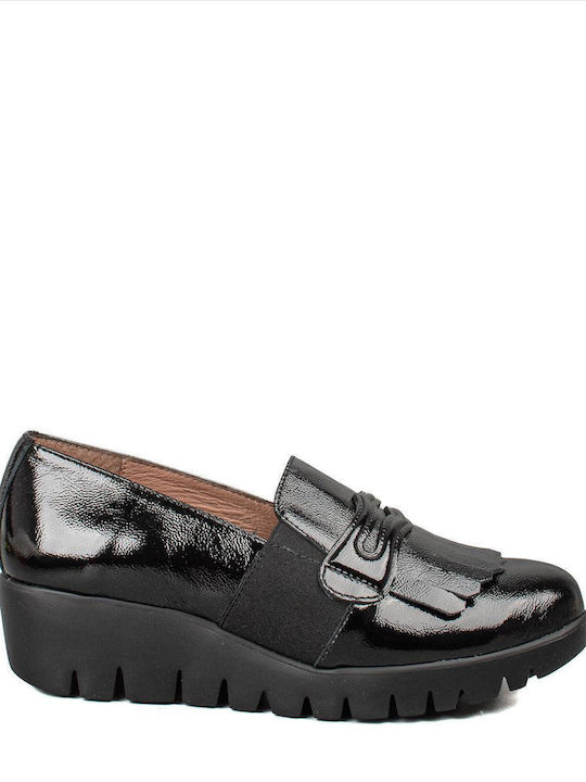 Women's Loafers in Black Color