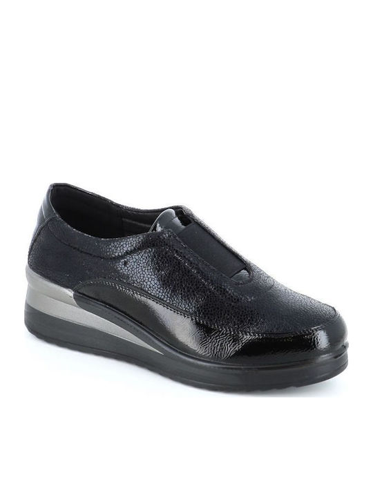 Anatomic Women's Leather Black Slip-Ons 197/312-7_BLACK