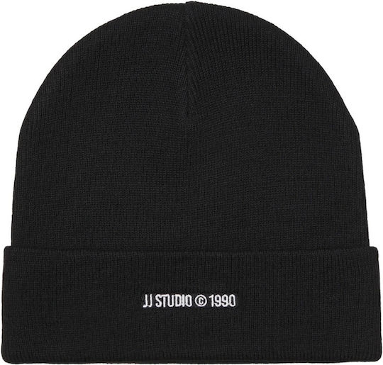 Beanie Beanie Knitted in Black color