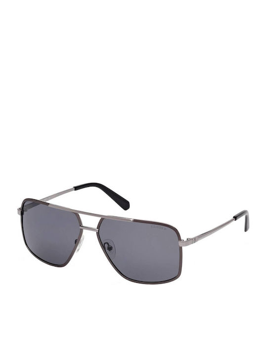 Guess Men's Sunglasses with Black Metallic Frame and Grey Polarized Lenses GU00167 09D