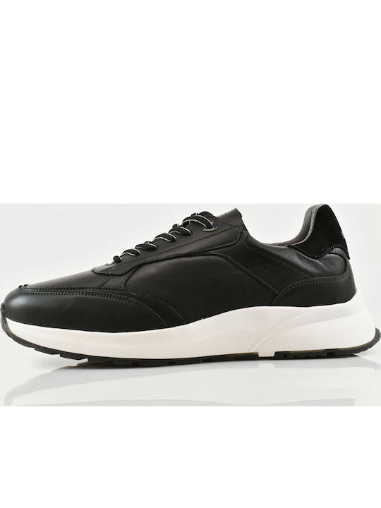 Sneakers Black Garda