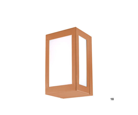 Luma Lumină de exterior montată pe perete E27 IP54