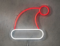 Luca Lighting Beleuchteter Kunststoff Hut Weiß Luca Lighting Beleuchteter Kunststoff Hut Weiß