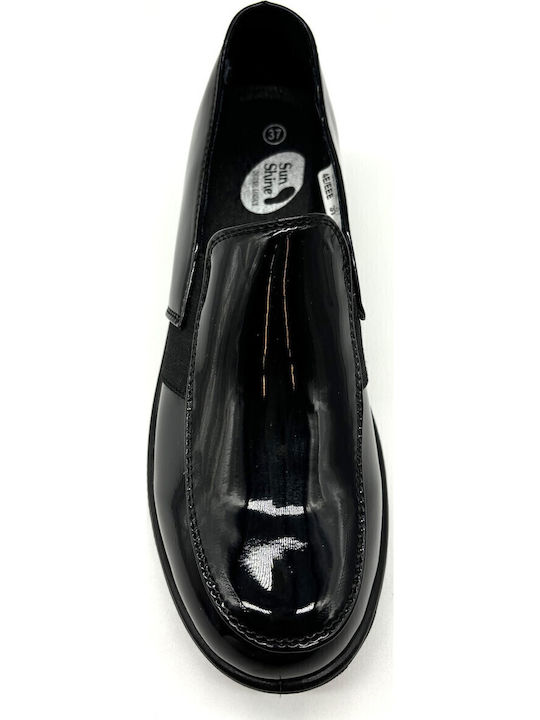 Patent Leather Women's Moccasins in Black Color