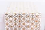 Runner Auriu cu Design Geometric pentru Frumuse...