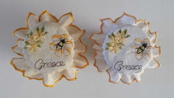 F L Pouches with Bees