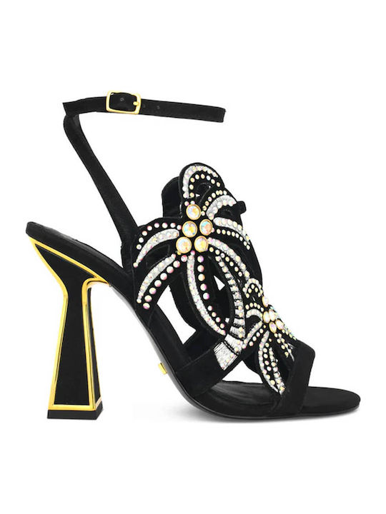 Kat Maconie Kat Maconie
