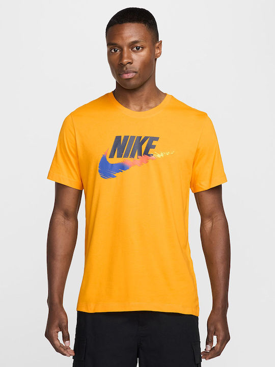 Nike T-Shirt Yellow