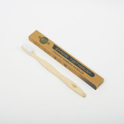 Eco Habits Четка за зъби Medium White