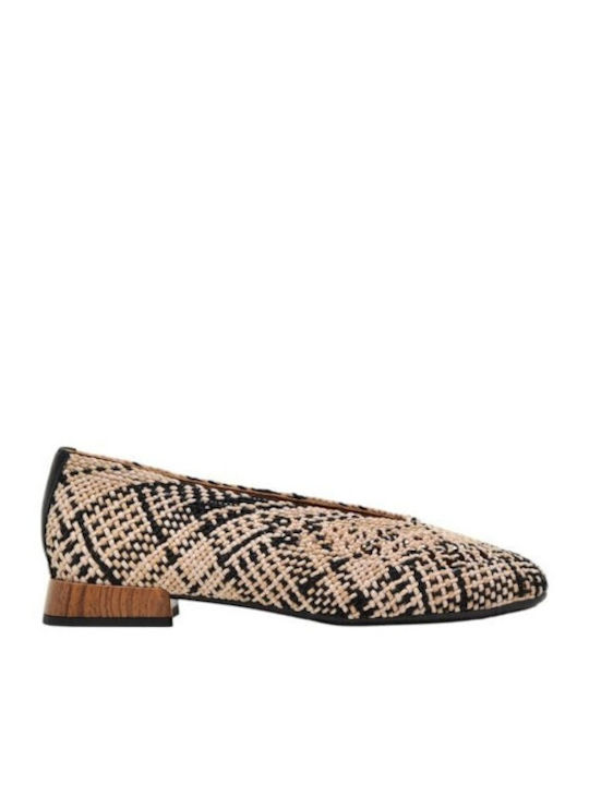 Leder Pumps mit flachem Absatz Mehrfarbig