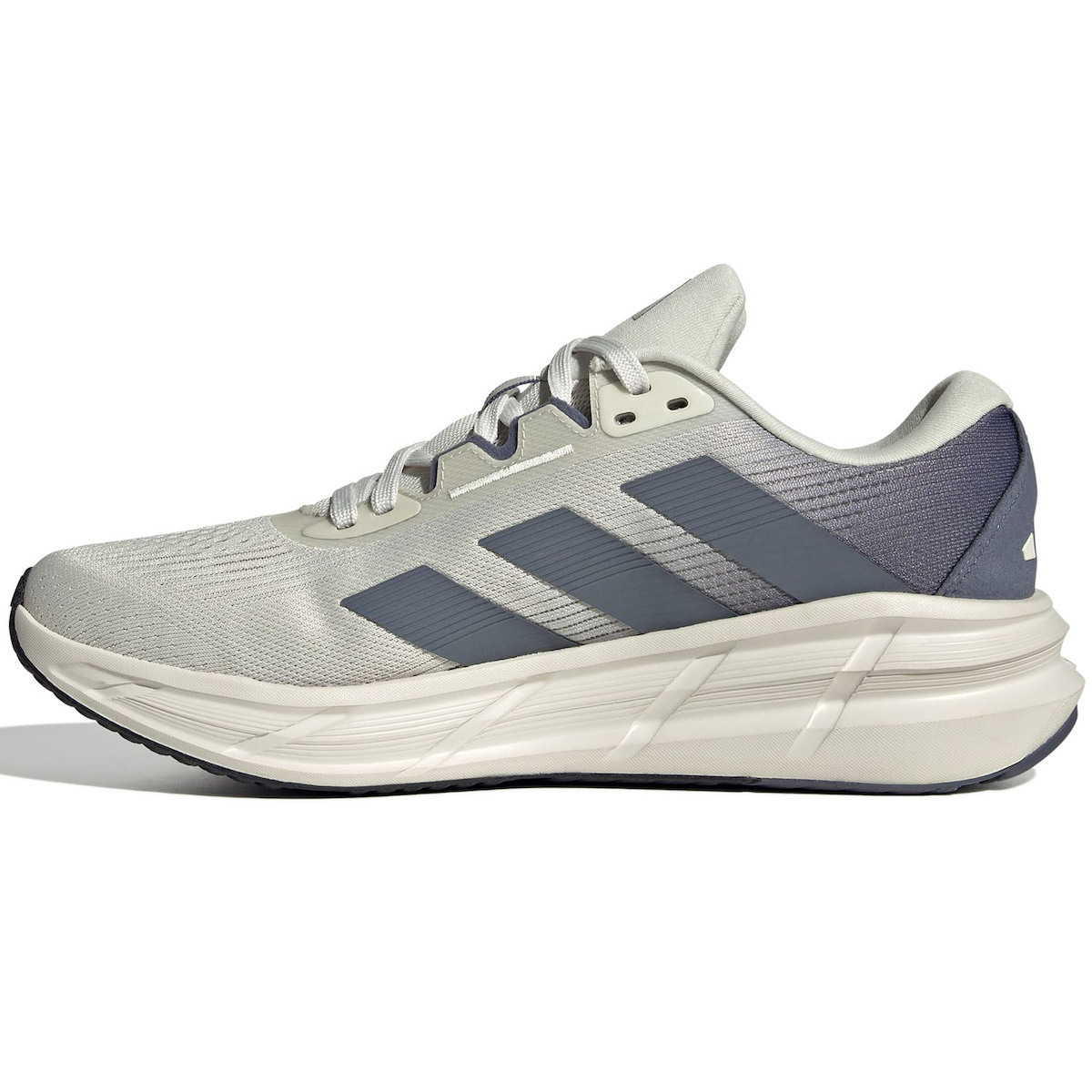 sepatu adidas eg3005
