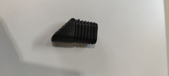 Schwarzer Farb-Tapap-Propylaeinio Metallische Möbelbeine für Außenstühle 5/3*3*1,4cm