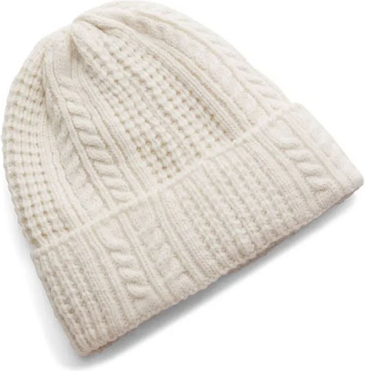 Halftime Beanie Beanie Knitted in Ecru color